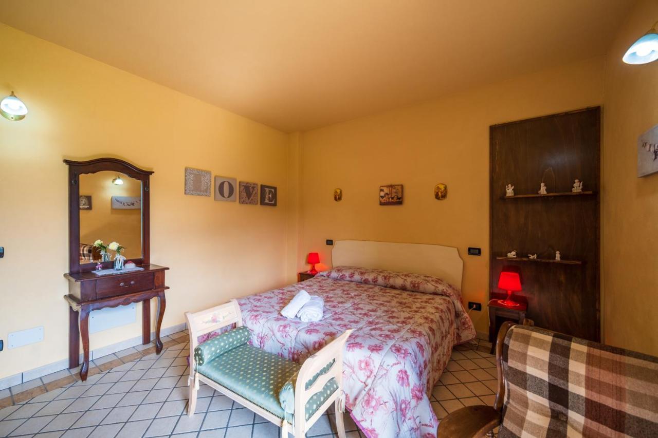 Agriturismo Due Ponti Chianni Eksteriør bilde