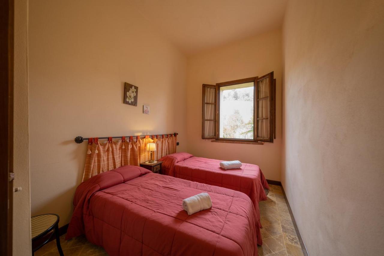 Agriturismo Due Ponti Chianni Eksteriør bilde
