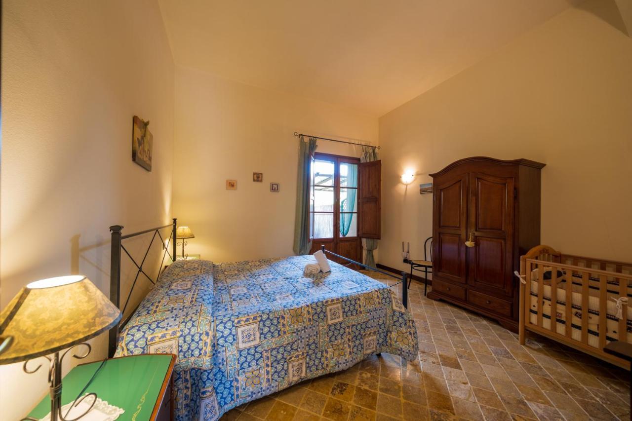 Agriturismo Due Ponti Chianni Eksteriør bilde