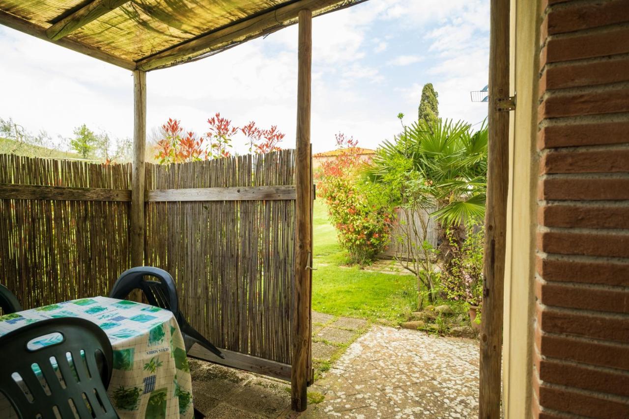 Agriturismo Due Ponti Chianni Eksteriør bilde