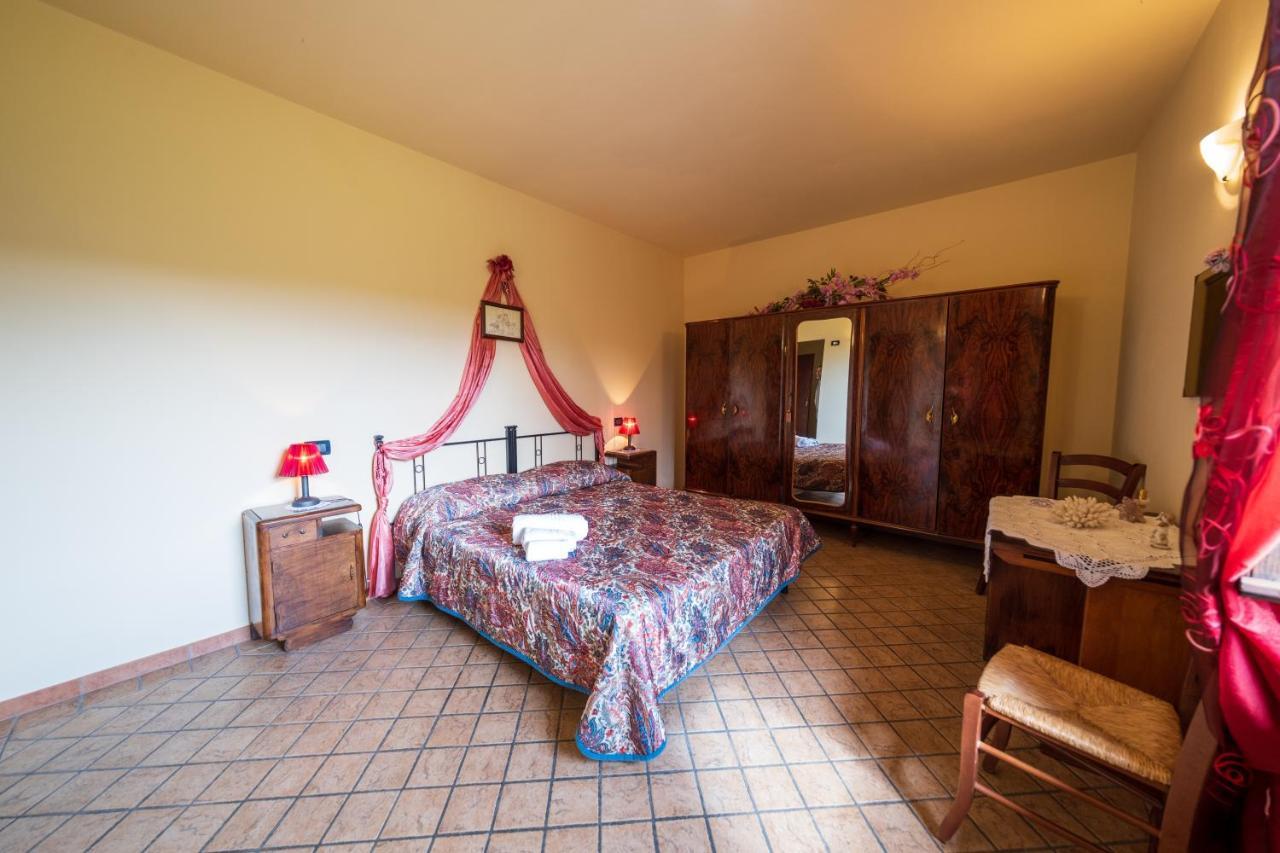Agriturismo Due Ponti Chianni Eksteriør bilde